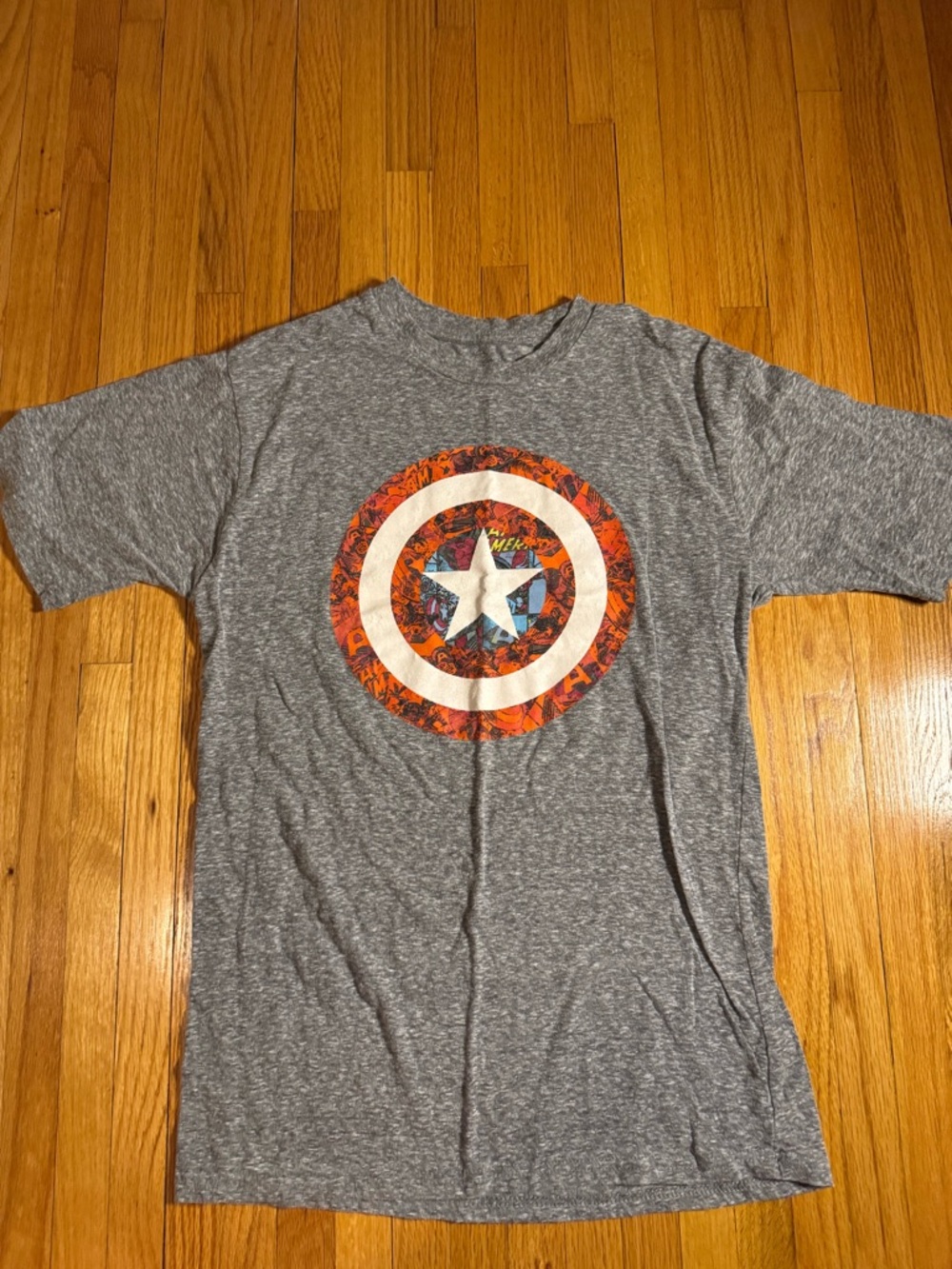 Marvel Captain America Shield Tee Small Gray Comic Shirt